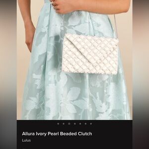 NWOT Lulu’s Allura Ivory Pearl Beaded Clutch Bag
